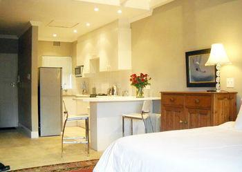 Point Self Catering Apartment